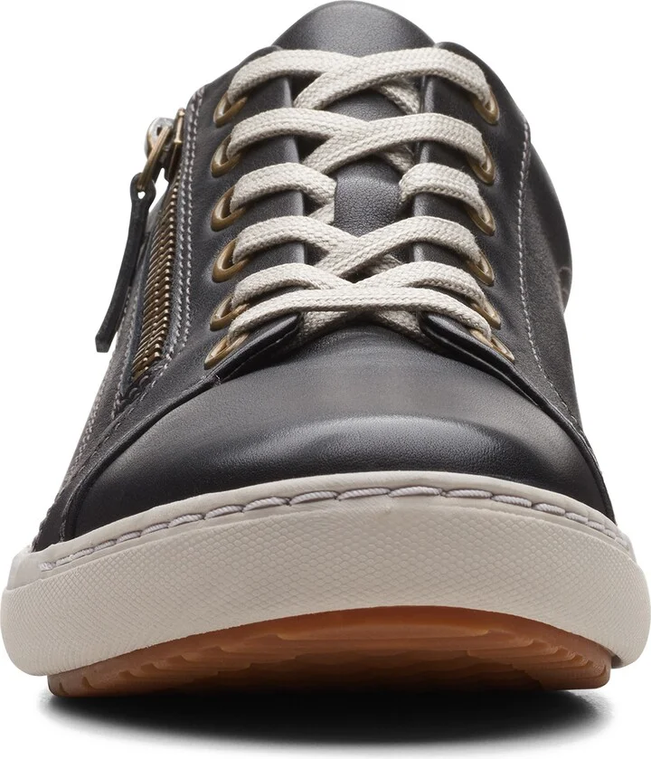Nalle Lace-Up Sneaker - Image 10