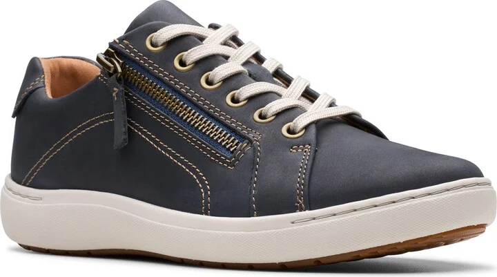 Nalle Lace-Up Sneaker