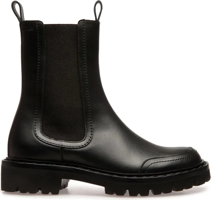 Nalyna leather Chelsea boots