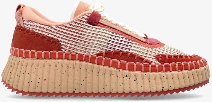Nama Low-Top Sneakers