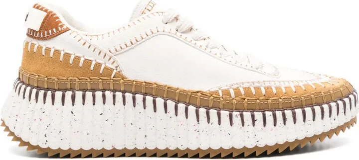Nama sneakers