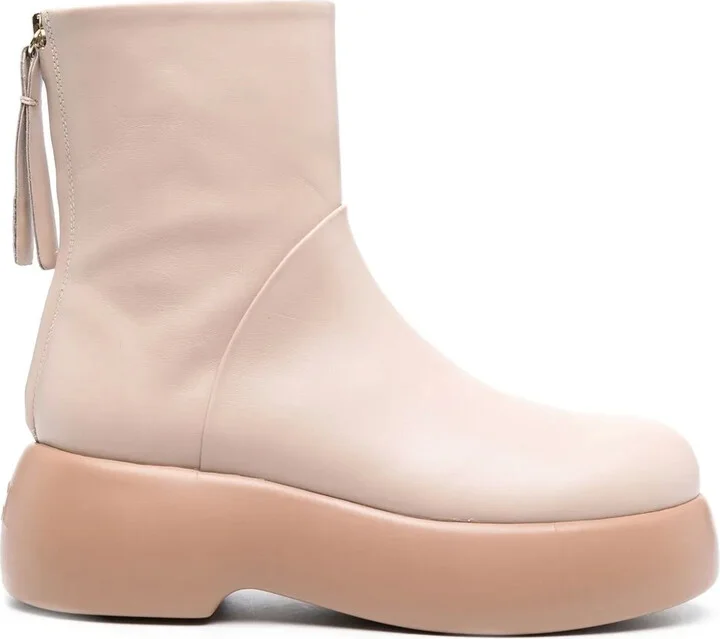 Nancy rear zip-fastening boots