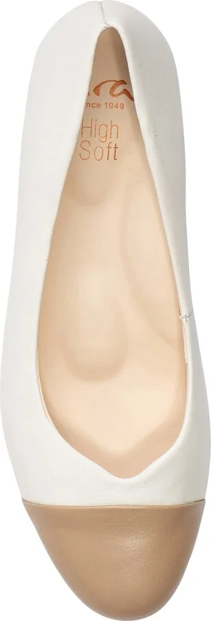 Nanette Block Heel Pump - Image 5