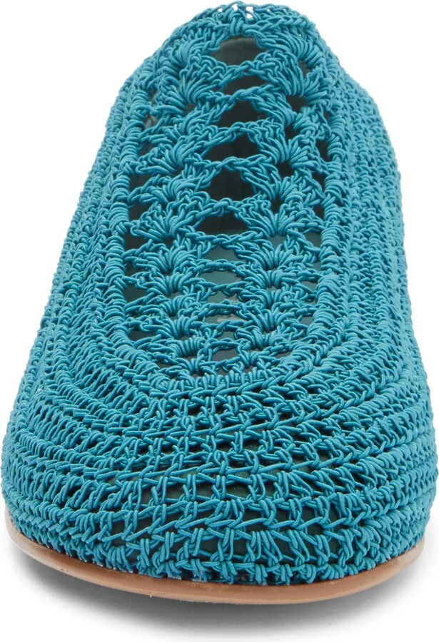 Nantucket Crochet Flat - Image 4