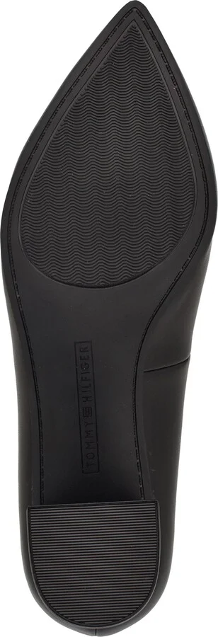 Nanya Pointed Toe Pump - Image 4