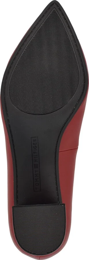 Nanya Pointed Toe Pump - Image 9