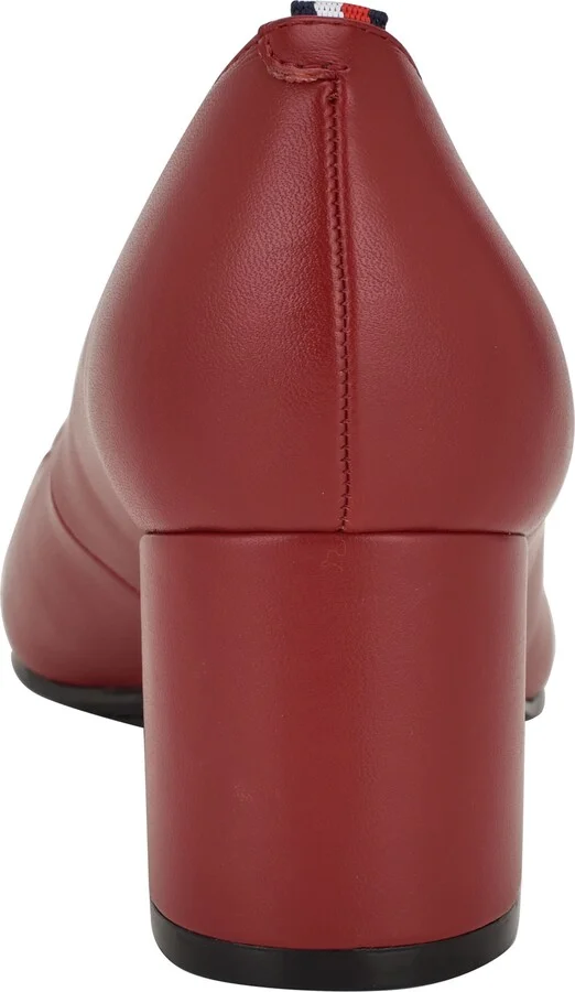Nanya Pointed Toe Pump - Image 10