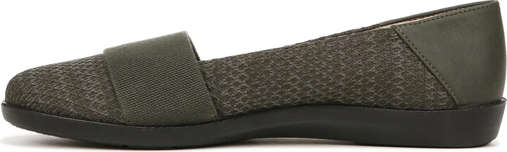 Naomi Flat - Image 9