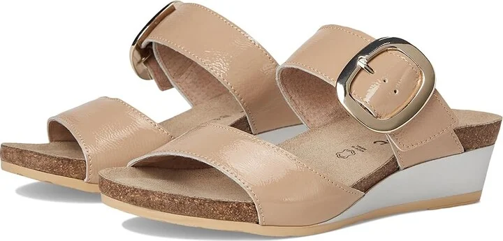 Naot Magic Women's Sandals Camel Crinkle Patent Leather : EU 37 (US Women's 6) M, Leather/Suede