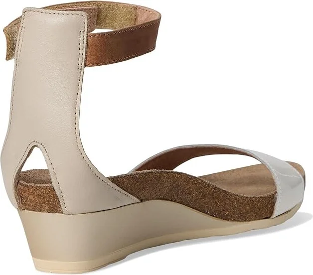 Naot Pixie Women's Sandals Porcelain Patent Leather/Ivory Leather/Latte Brown Leather : EU 38 (US Women's 7) M - Image 4