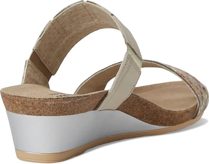 Naot Royalty Women's Shoes Soft Ivory Leather/Golden Floral Leather : EU 36 (US Women's 5) M - Image 4