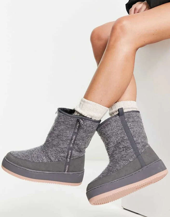 Napapijri river boots in faux fur gray - Image 4
