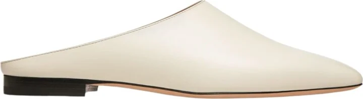 Nara 6303413 Ladies Bone Flat Leather Pumps