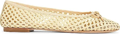 Natasha Flat
