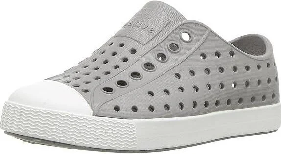 pigeon grey/shell white