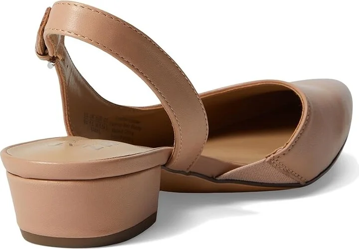 Naturalizer Banks Women's 1-2 inch heel Shoes Creme Brulee : 7 N (AA), Leather - Image 5