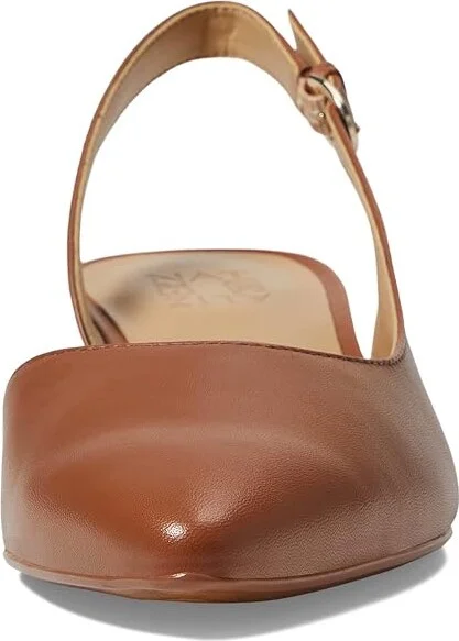Naturalizer Banks Women's 1-2 inch heel Shoes English Tea Brown Leather : 9.5 W (C) - Image 2