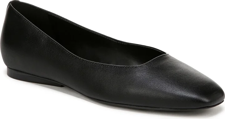 Naturalizer Chelsea Square Toe Ballet Flats
