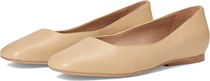 Naturalizer Chelsea Women's Flat Shoes Coastal Tan : 9.5 M (B), Leather