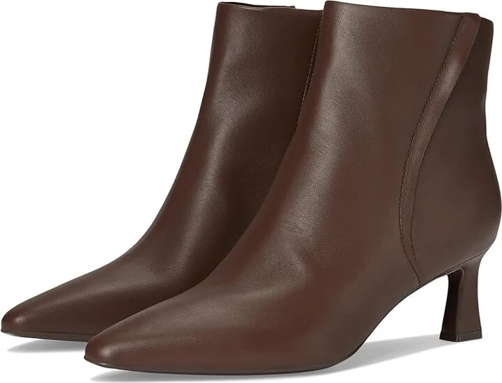 Naturalizer Deesha Bootie Women's Boots Chocolate : 6 W (C), Leather