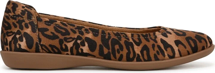 Naturalizer Flexy Slip On Ballet Flats - Image 6