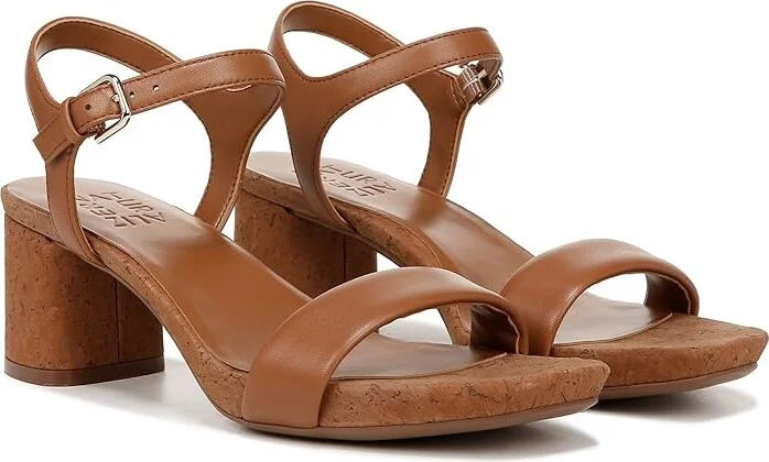 Naturalizer Izzy Ankle Straps Women's Sandals English Tea Leather : 11 W (C)