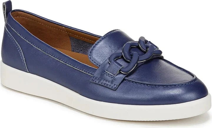 Naturalizer Kateri Loafer