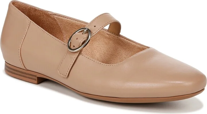 Crã¨me Brulee Leather