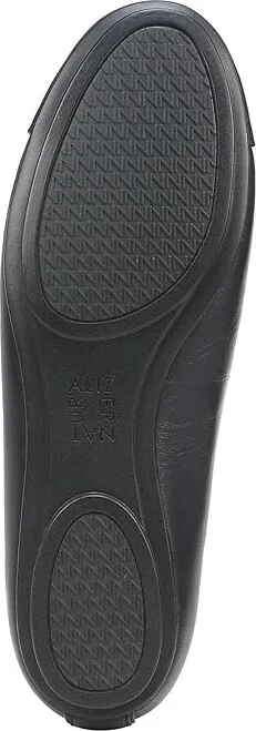 Naturalizer Maxwell Cap Women's Shoes French Navy : 9.5 W (C), Leather - Image 3