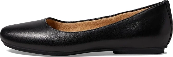 Naturalizer Maxwell Women's Shoes Black Leather : 6.5 WW (E) - Image 6