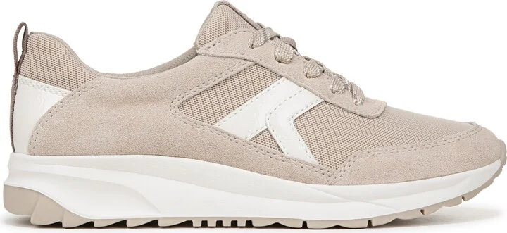 Naturalizer Shay-Jogger Lace Up Platform Sneakers - Warm White/Porcelain Mesh/Suede - Image 2