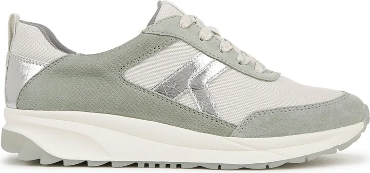 Naturalizer Shay-Jogger Lace Up Platform Sneakers - Warm White/Porcelain Mesh/Suede - Image 10