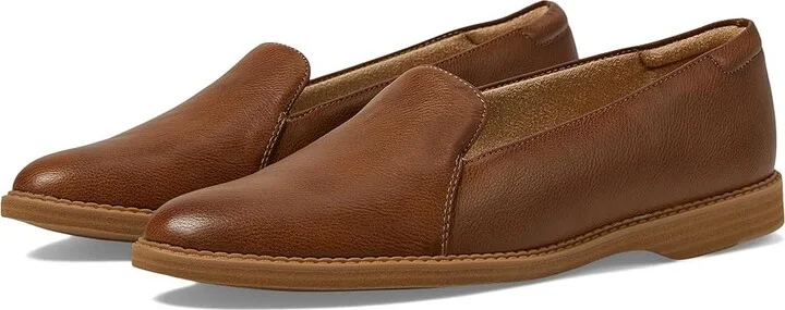 Naturalizer SOUL Naturalizer - Yippee Women's Flat Shoes Saddle Brown Faux Leather : 8.5 M (B)