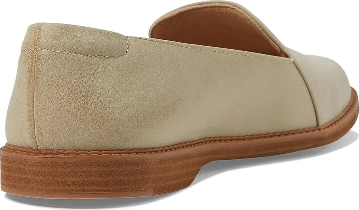 Naturalizer SOUL Naturalizer - Yippee Women's Flat Shoes Stone Faux Leather : 8 M (B) - Image 4