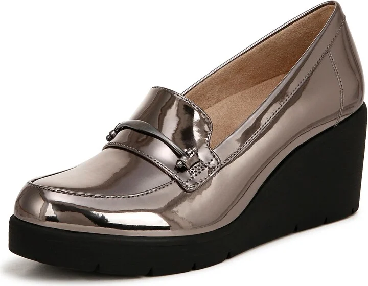 Naturalizer Soul Women's Achieve Wedge Loafer Pump Pewter Sliver Metallic 6 W