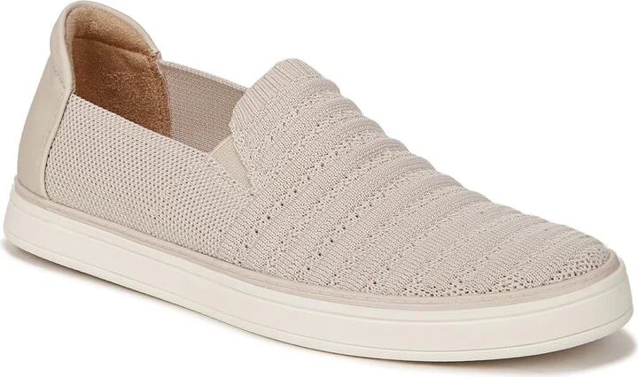 Naturalizer Soul Women's Kemper Sneaker Porcelain Fabric 7.5 M