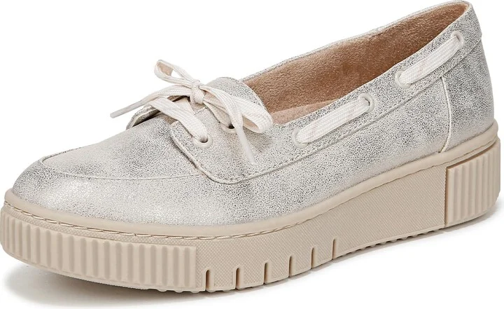 Naturalizer Soul Women's Tia-Boat Boat Shoe Light Gold Metallic 7 M
