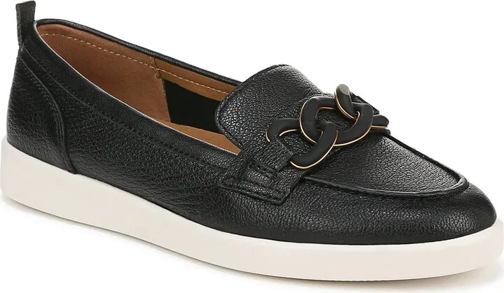 Naturalizer Wide Width Kateri Loafer