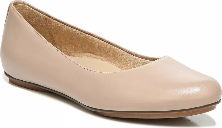 Opal Beige Leather