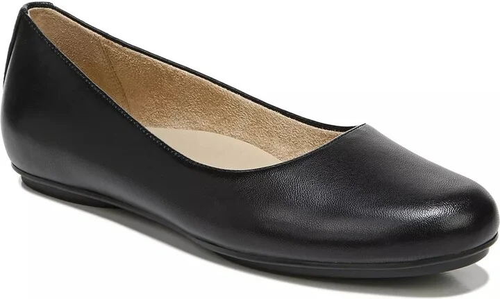 Naturalizer Wide Width Maxwell Ballet Flat