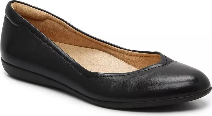 Naturalizer Wide Width Vivienne Ballet Flat