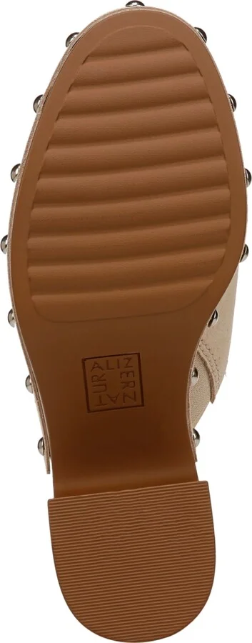 Naturalizer Women's Bailey Round Toe Platform Clogs - Image 9