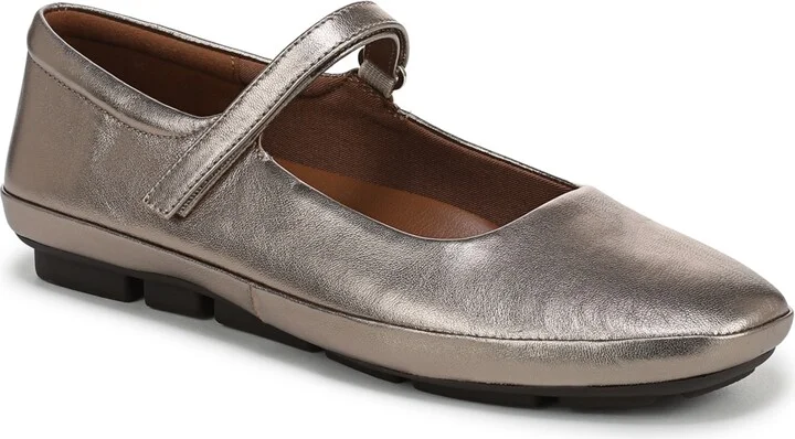 Naturalizer Women's Behold Round Toe Mary Jane Flats
