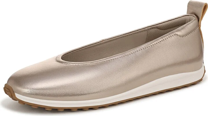 Naturalizer Women's Carla-Sport Ballet Flat Warm Silver Leather 9 W