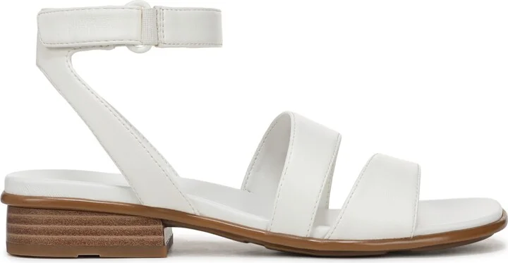Naturalizer Women's Effie Square Toe Block Heel Flat Sandals - Image 10