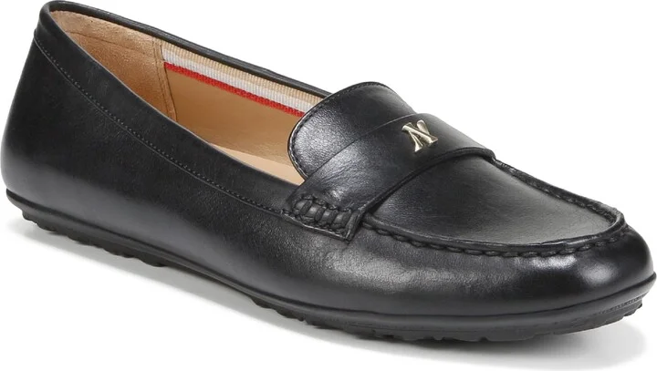 Naturalizer Women's Evie Loafer Black Leather 5 M