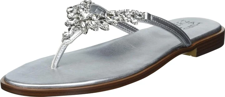 Naturalizer Womens Fallyn Silver Thongs 4 M