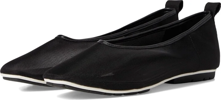 Naturalizer Women's Game Changer by Deepica Mutyala Ballet Flat