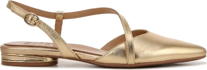Naturalizer Women's Hawaii Closed Pointed Toe Slingback Flats - Image 10