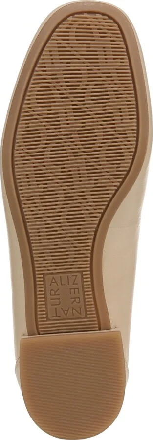 Naturalizer Women's Jordyn Closed Round Toe Loafers - Image 9